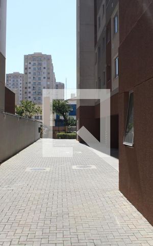 Apartamento à venda com 34m², 2 quartos e sem vagaÁrea comum