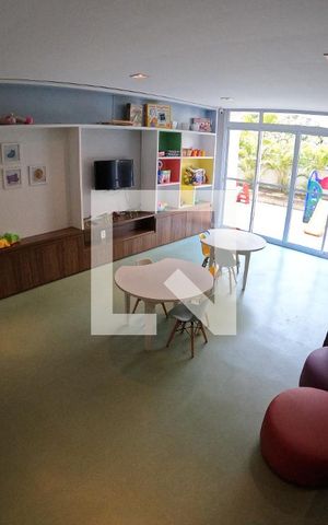 Apartamento à venda com 43m², 1 quarto e 1 vagaÁrea comum