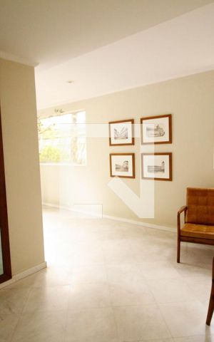 Apartamento para alugar com 173m², 3 quartos e 2 vagas Apartamento para alugar com 173m², 3 quartos e 2 vagasHall social