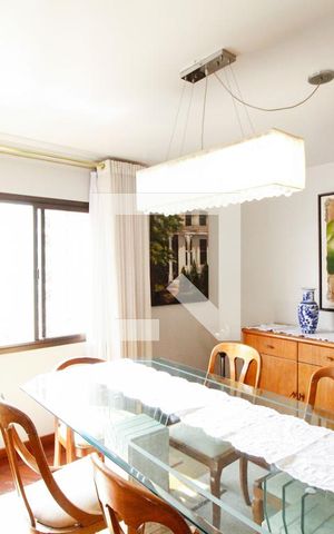Apartamento para alugar com 173m², 3 quartos e 2 vagas Apartamento para alugar com 173m², 3 quartos e 2 vagasSala de Jantar