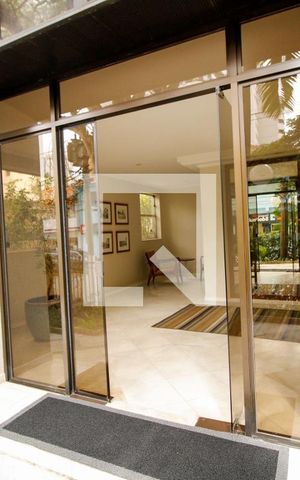 Apartamento para alugar com 173m², 3 quartos e 2 vagas Apartamento para alugar com 173m², 3 quartos e 2 vagasEntrada