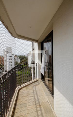 Apartamento para alugar com 173m², 3 quartos e 2 vagas Apartamento para alugar com 173m², 3 quartos e 2 vagasVaranda Sala