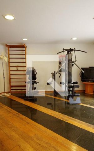 Apartamento para alugar com 173m², 3 quartos e 2 vagas Apartamento para alugar com 173m², 3 quartos e 2 vagasÁrea comum - Academia