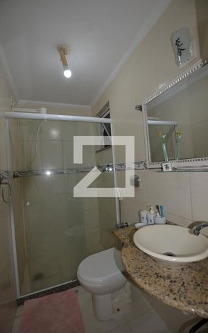 Casa à venda com 220m², 4 quartos e 3 vagasBanheiro social