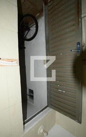 Casa à venda com 220m², 4 quartos e 3 vagasBanheiro de serviço