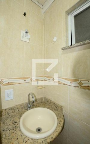 Casa à venda com 220m², 4 quartos e 3 vagasBanheiro da Suíte 2