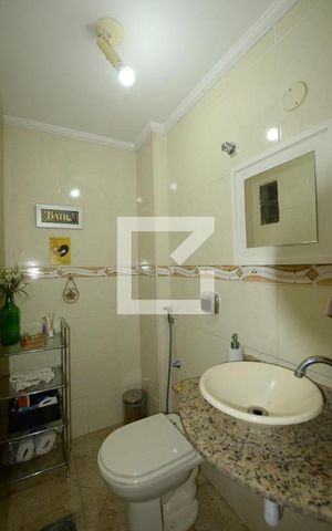 Casa à venda com 220m², 4 quartos e 3 vagasLavabro