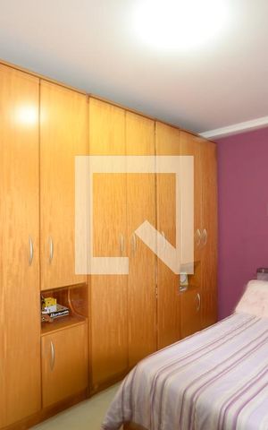 Casa à venda com 220m², 4 quartos e 3 vagasQuarto 1 Suite
