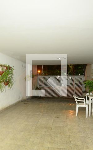 Casa à venda com 220m², 4 quartos e 3 vagasGaragem