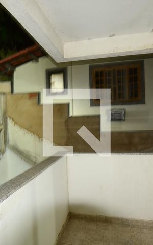 Casa à venda com 220m², 4 quartos e 3 vagasVaranda do Quarto 4