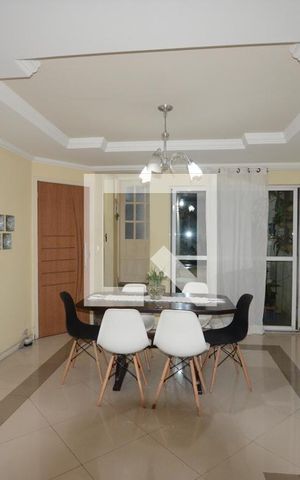 Casa à venda com 220m², 4 quartos e 3 vagasSala de Jantar