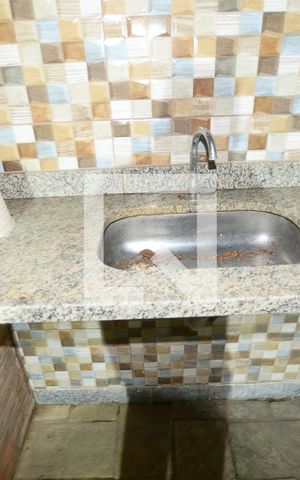 Casa à venda com 220m², 4 quartos e 3 vagasPiscina com churrasqueira