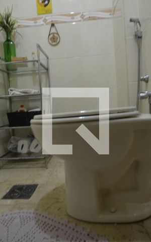 Casa à venda com 220m², 4 quartos e 3 vagasLavabro