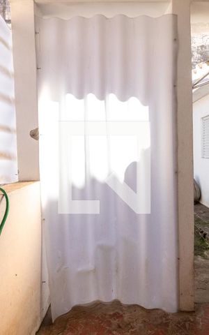 Casa à venda com 200m², 4 quartos e 3 vagas Casa à venda com 200m², 4 quartos e 3 vagas Área de Serviço