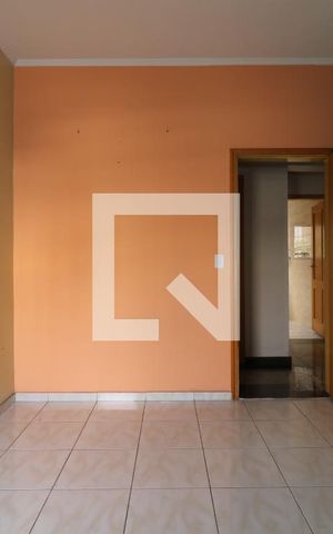 Apartamento para alugar com 70m², 3 quartos e sem vagaQuarto 1