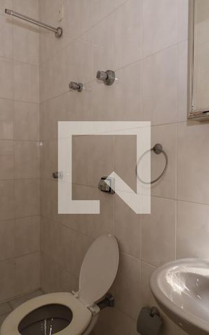 Apartamento para alugar com 70m², 3 quartos e sem vagaBanheiro de Serviço