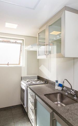 Apartamento para alugar com 117m², 2 quartos e 2 vagasCozinha