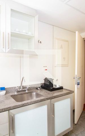 Apartamento para alugar com 117m², 2 quartos e 2 vagasCozinha
