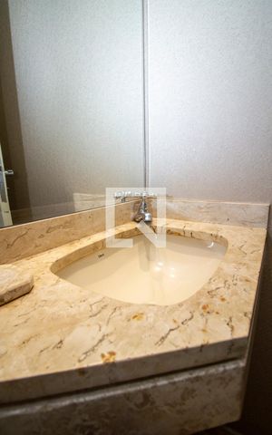 Apartamento para alugar com 117m², 2 quartos e 2 vagasLavabo