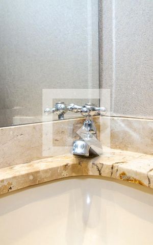 Apartamento para alugar com 117m², 2 quartos e 2 vagasLavabo