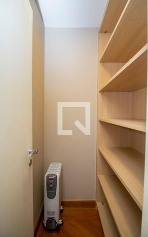 Apartamento para alugar com 117m², 2 quartos e 2 vagasRoupeiro