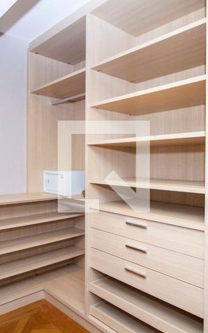 Apartamento para alugar com 117m², 2 quartos e 2 vagasCloset da Suíte