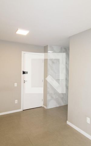 Apartamento para alugar com 42m², 2 quartos e sem vaga Apartamento para alugar com 42m², 2 quartos e sem vagaSala