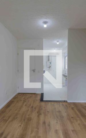 Apartamento para alugar com 41m², 2 quartos e sem vaga Apartamento para alugar com 41m², 2 quartos e sem vagaSala