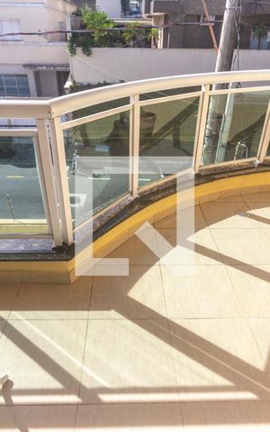 Casa à venda com 298m², 3 quartos e 5 vagas Casa à venda com 298m², 3 quartos e 5 vagasVaranda da Suíte 3
