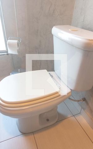 Casa à venda com 298m², 3 quartos e 5 vagas Casa à venda com 298m², 3 quartos e 5 vagasLavabo