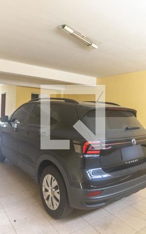 Casa à venda com 298m², 3 quartos e 5 vagas Casa à venda com 298m², 3 quartos e 5 vagasGaragem