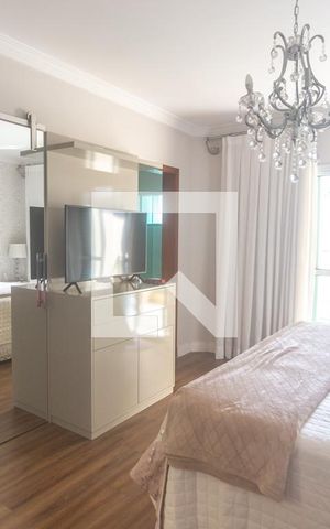 Casa à venda com 298m², 3 quartos e 5 vagas Casa à venda com 298m², 3 quartos e 5 vagasSuíte 3