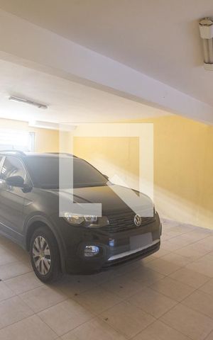 Casa à venda com 298m², 3 quartos e 5 vagas Casa à venda com 298m², 3 quartos e 5 vagasGaragem