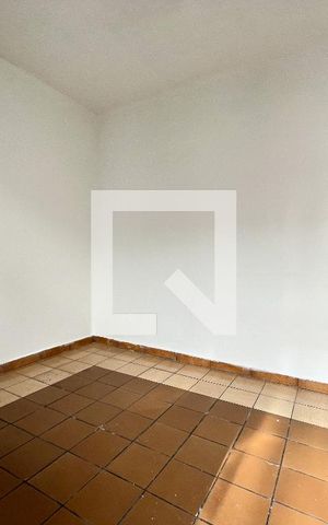 Casa à venda com 90m², 4 quartos e 1 vaga Casa à venda com 90m², 4 quartos e 1 vagaQuarto de Serviço