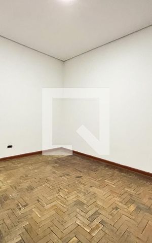 Casa à venda com 90m², 4 quartos e 1 vaga Casa à venda com 90m², 4 quartos e 1 vagaQuarto 2