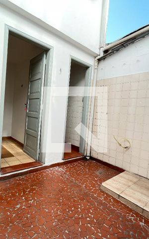 Casa à venda com 90m², 4 quartos e 1 vaga Casa à venda com 90m², 4 quartos e 1 vagaÁrea de Serviço