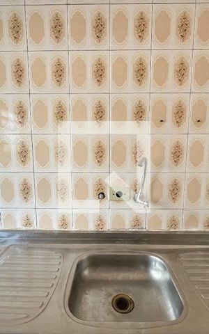 Casa à venda com 90m², 4 quartos e 1 vaga Casa à venda com 90m², 4 quartos e 1 vagaCozinha