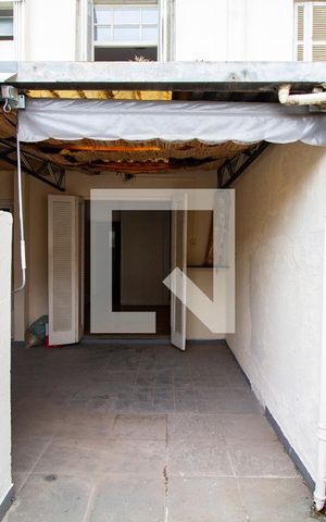 Apartamento à venda com 46m², 1 quarto e sem vagaQuintal