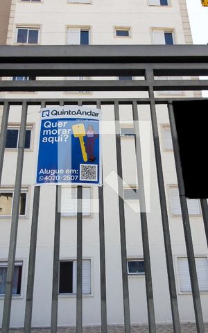 Apartamento para alugar com 54m², 2 quartos e 1 vaga Apartamento para alugar com 54m², 2 quartos e 1 vagaFachada