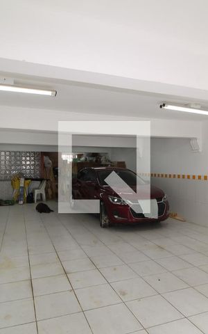 Casa à venda com 250m², 3 quartos e 5 vagasGaragem
