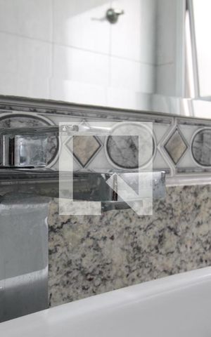 Casa à venda com 250m², 3 quartos e 5 vagasBanheiro