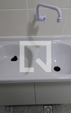 Apartamento para alugar com 38m², 1 quarto e sem vagaPia do banheiro