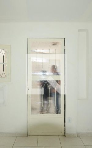 Apartamento para alugar com 28m², 1 quarto e sem vagaSala