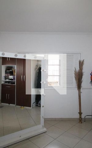 Casa à venda com 125m², 2 quartos e 2 vagasQuarto Suíte 1