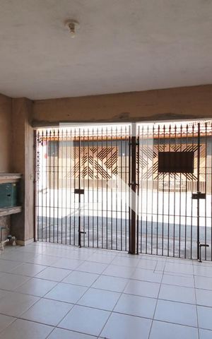 Casa à venda com 125m², 2 quartos e 2 vagasGaragem