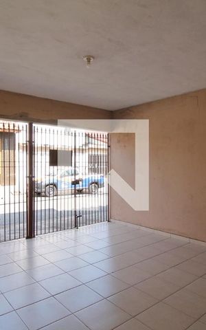 Casa à venda com 125m², 2 quartos e 2 vagasGaragem
