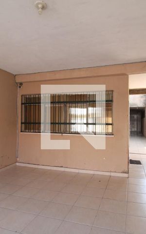 Casa à venda com 125m², 2 quartos e 2 vagasGaragem