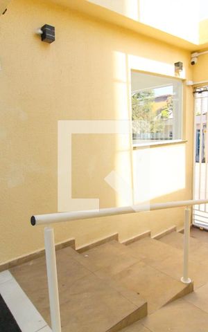 Apartamento à venda com 36m², 1 quarto e sem vaga Apartamento à venda com 36m², 1 quarto e sem vagaEntrada