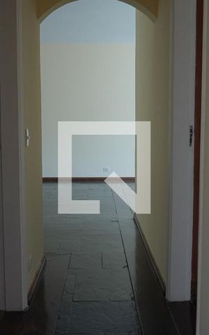 Apartamento para alugar com 157m², 3 quartos e 1 vaga Apartamento para alugar com 157m², 3 quartos e 1 vagaCorredor