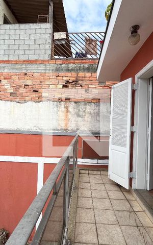 Casa à venda com 500m², 5 quartos e 6 vagas Casa à venda com 500m², 5 quartos e 6 vagasVaranda Quarto 3